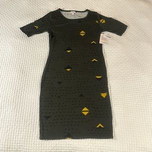 LuLaRoe Women’s Julia Dress/Size: Small/Color: Dark Green w/Arrows Design (NWT)